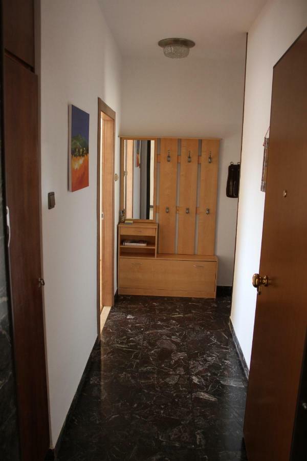 Guesthouse48 Bolzano Exteriör bild
